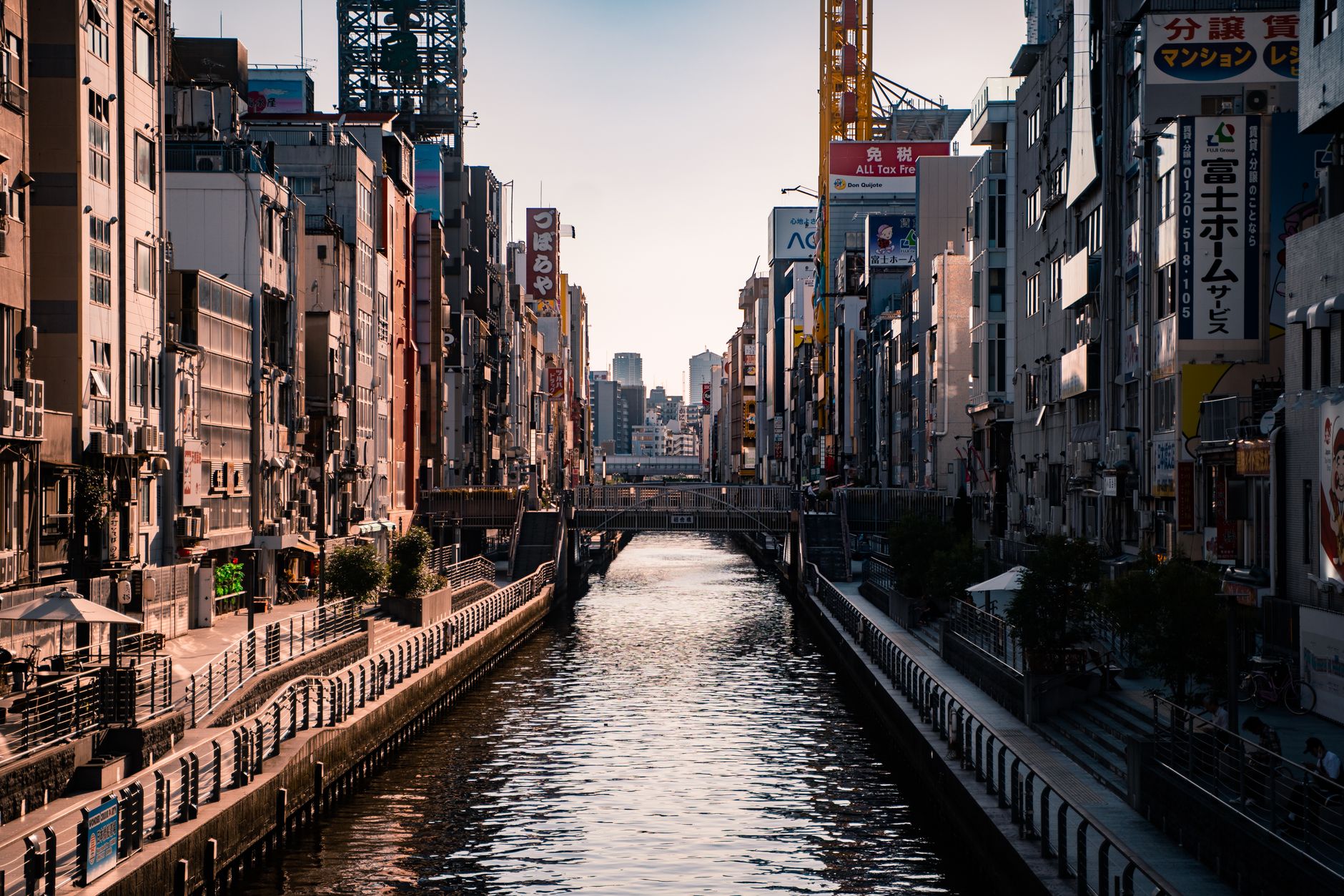 1 Day in Osaka Itinerary: Uncover Hidden Stories and Neon Dreams