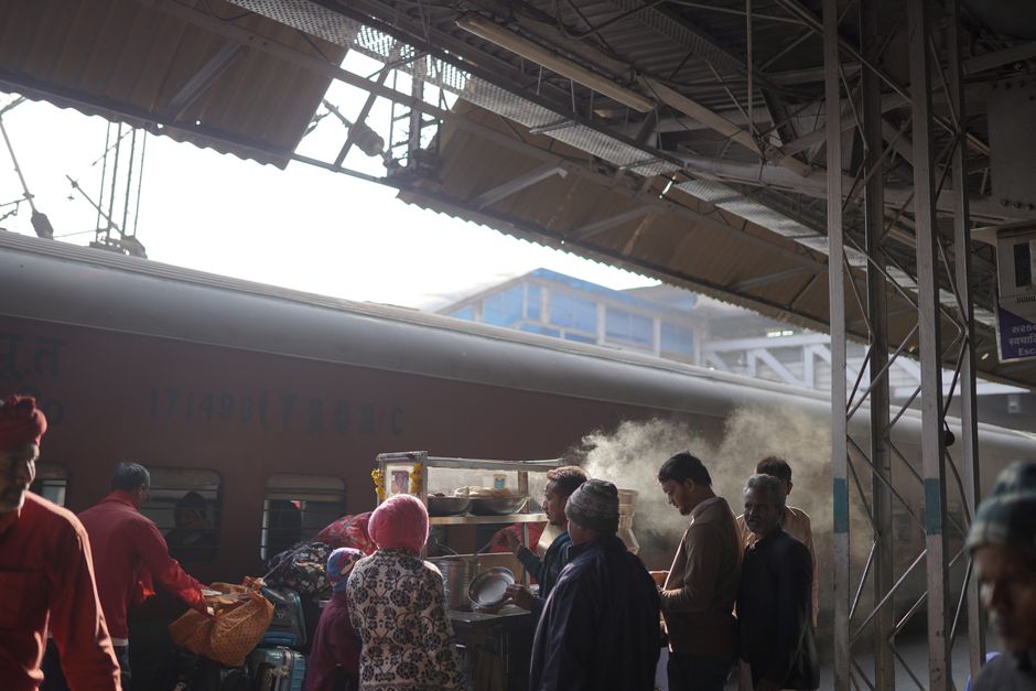 Bun Kebab Stall near Lahore Railway Station, Lahore, Pakistan