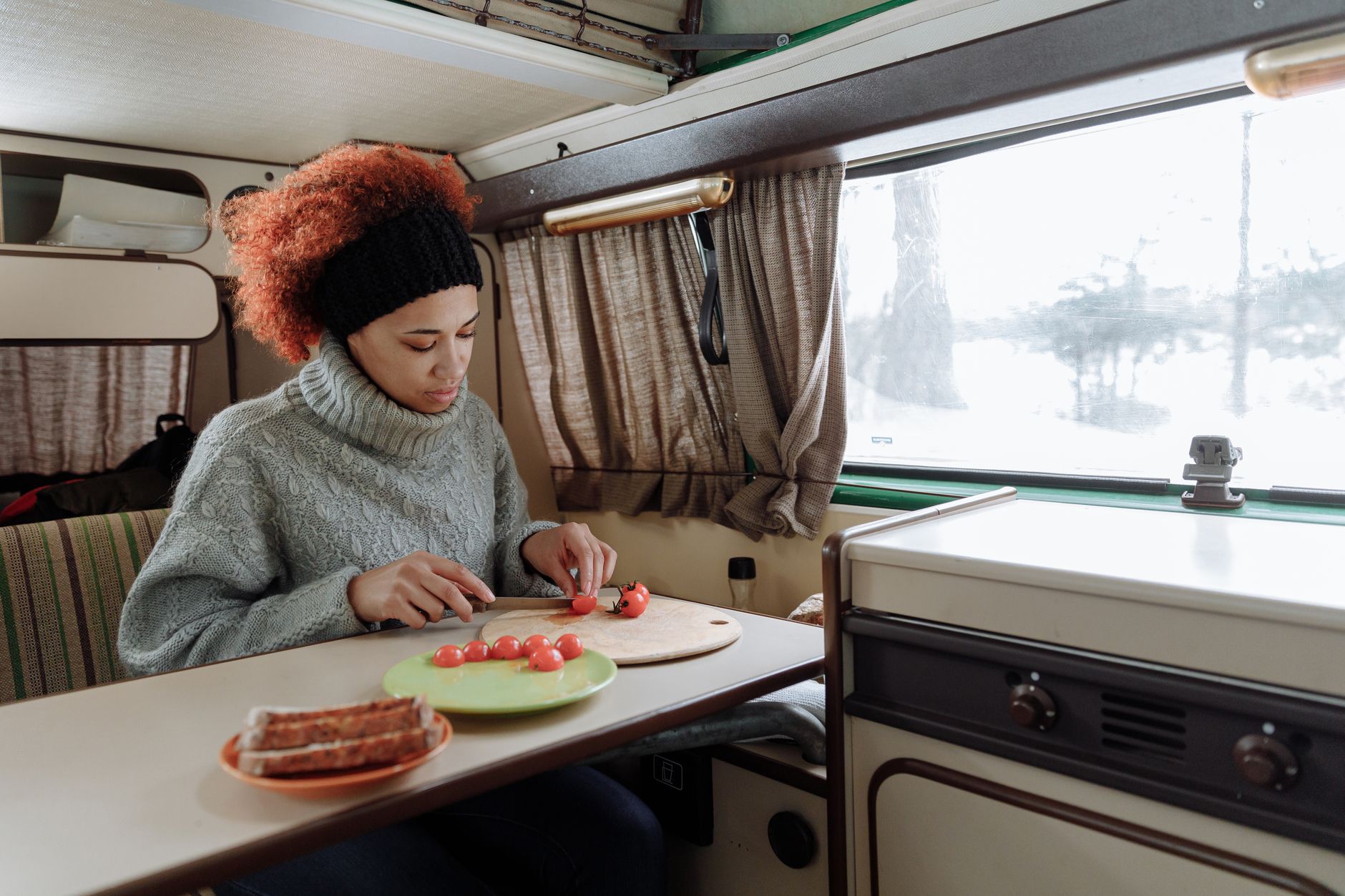 Do You Find it Difficult to Eat Clean While Traveling the US? Not Here.