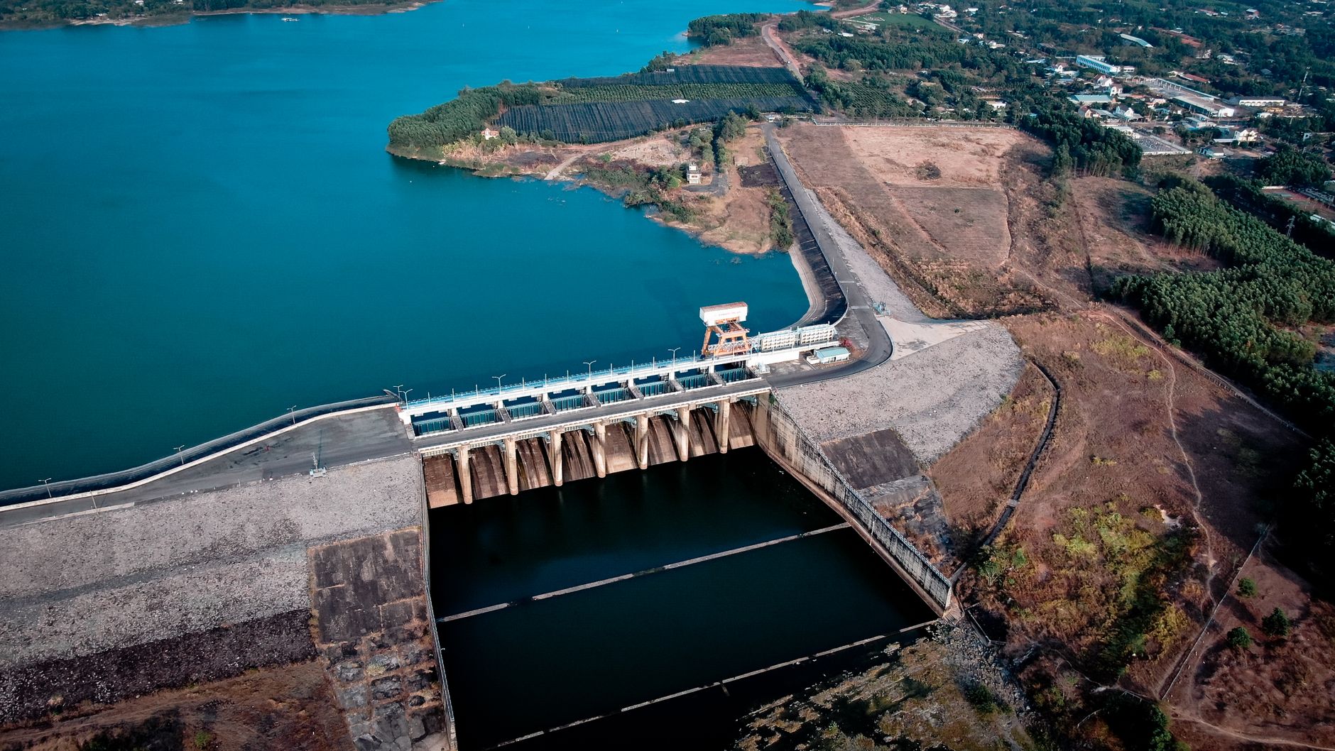 Plover Cove Reservoir Main Dam, Tai Po, Hong Kong
