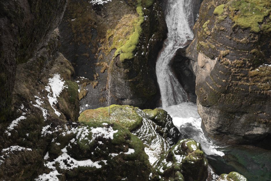 Fjaðrárgljúfur Canyon, Iceland