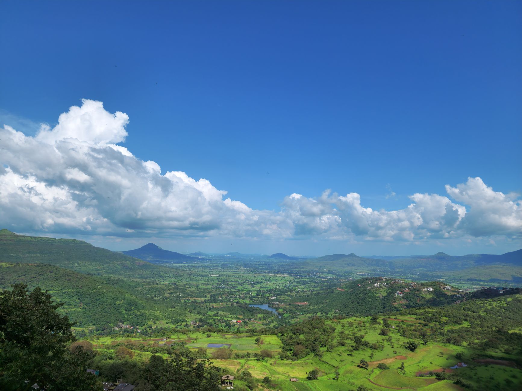Of the cities you visited, which had the most pleasant clima? Discover Hidden Havens