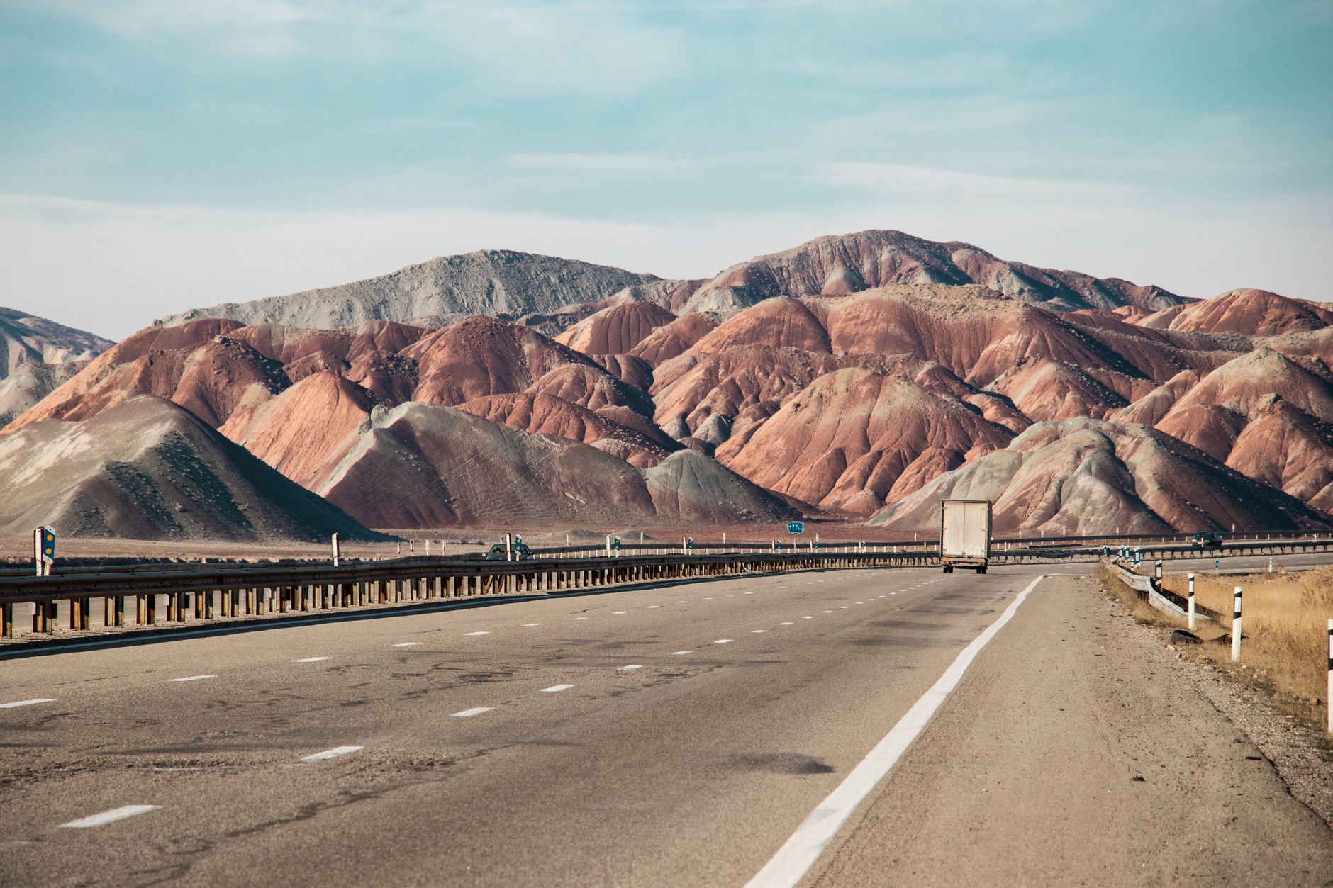 Safest, Most Scenic U.S. Road Trip Routes: Global Landscapes Hidden Within