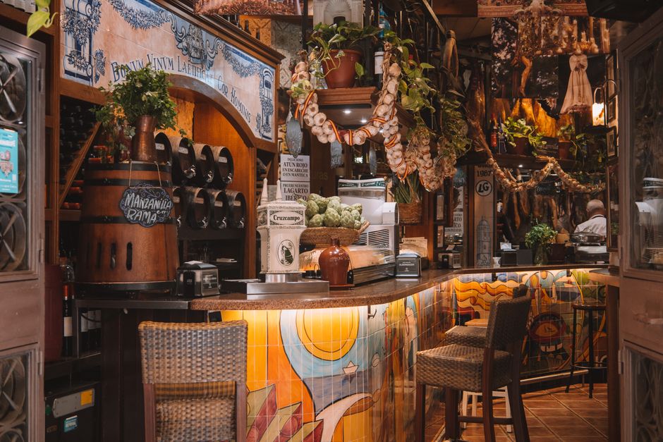 Taberna Álvaro Peregil, Seville, Spain