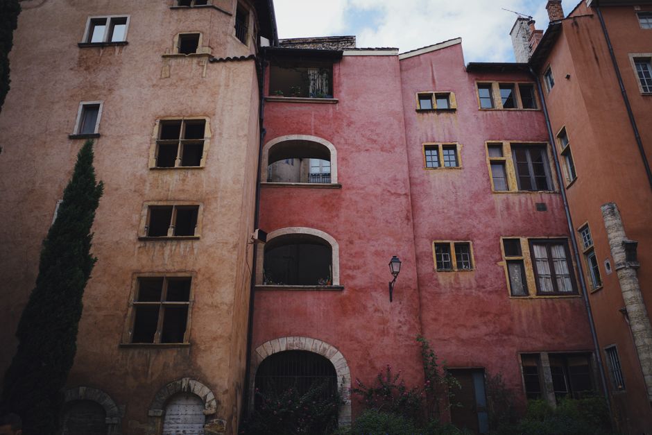 Cour des Voraces, France