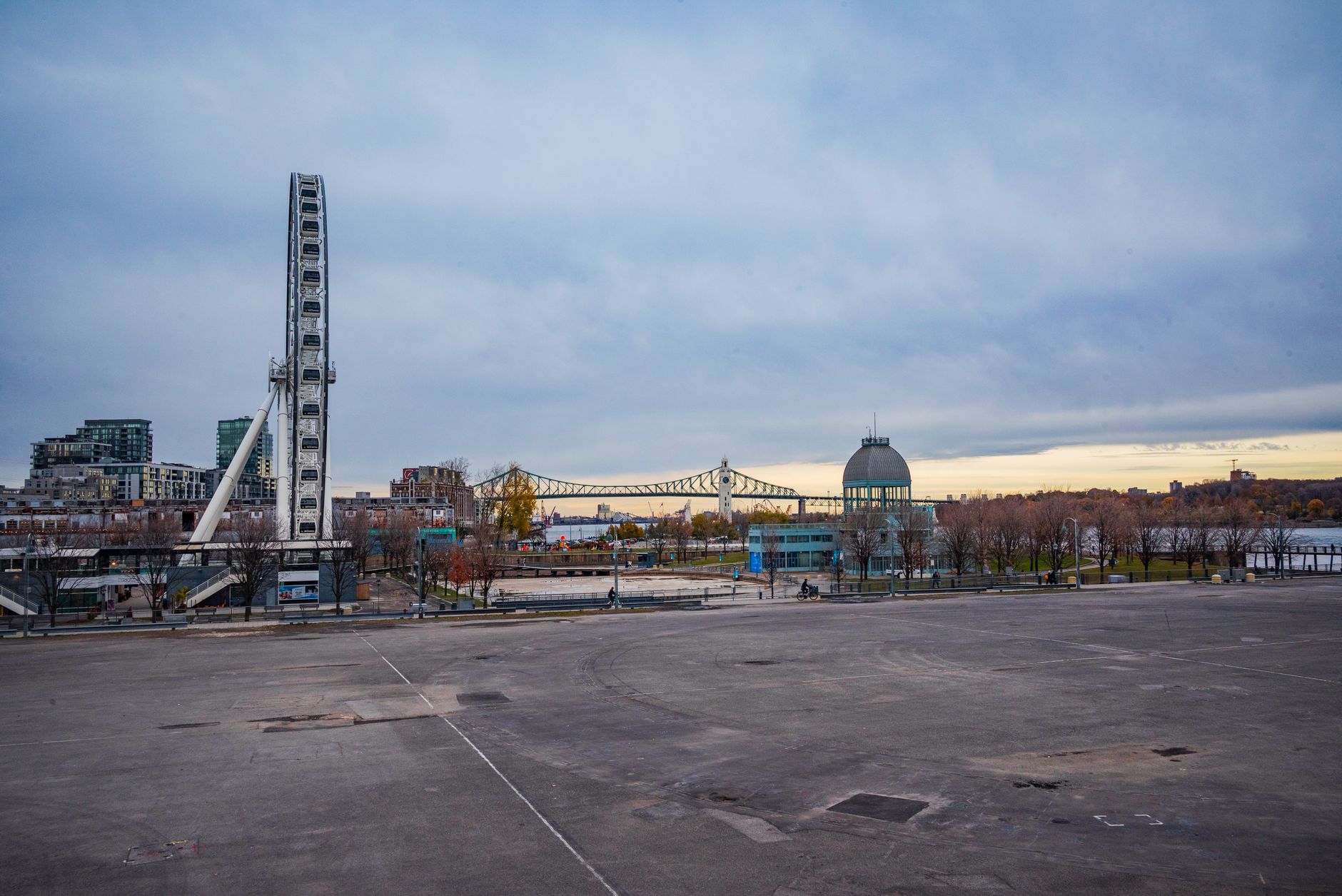 Unpaid Parking in Montreal: What Happens If an American Leaves?