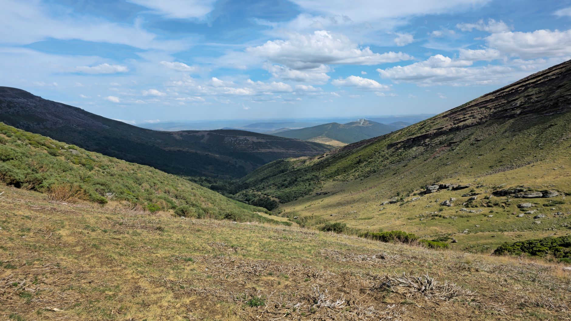 What are some good huts on the GR20 in Corsica? Beyond the Views