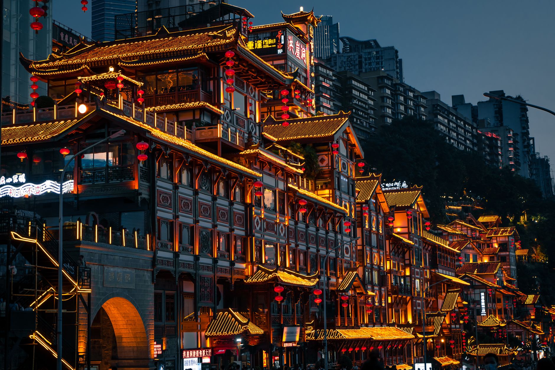 What are some healthy options for late night eating? Discover Underrated Global Stories