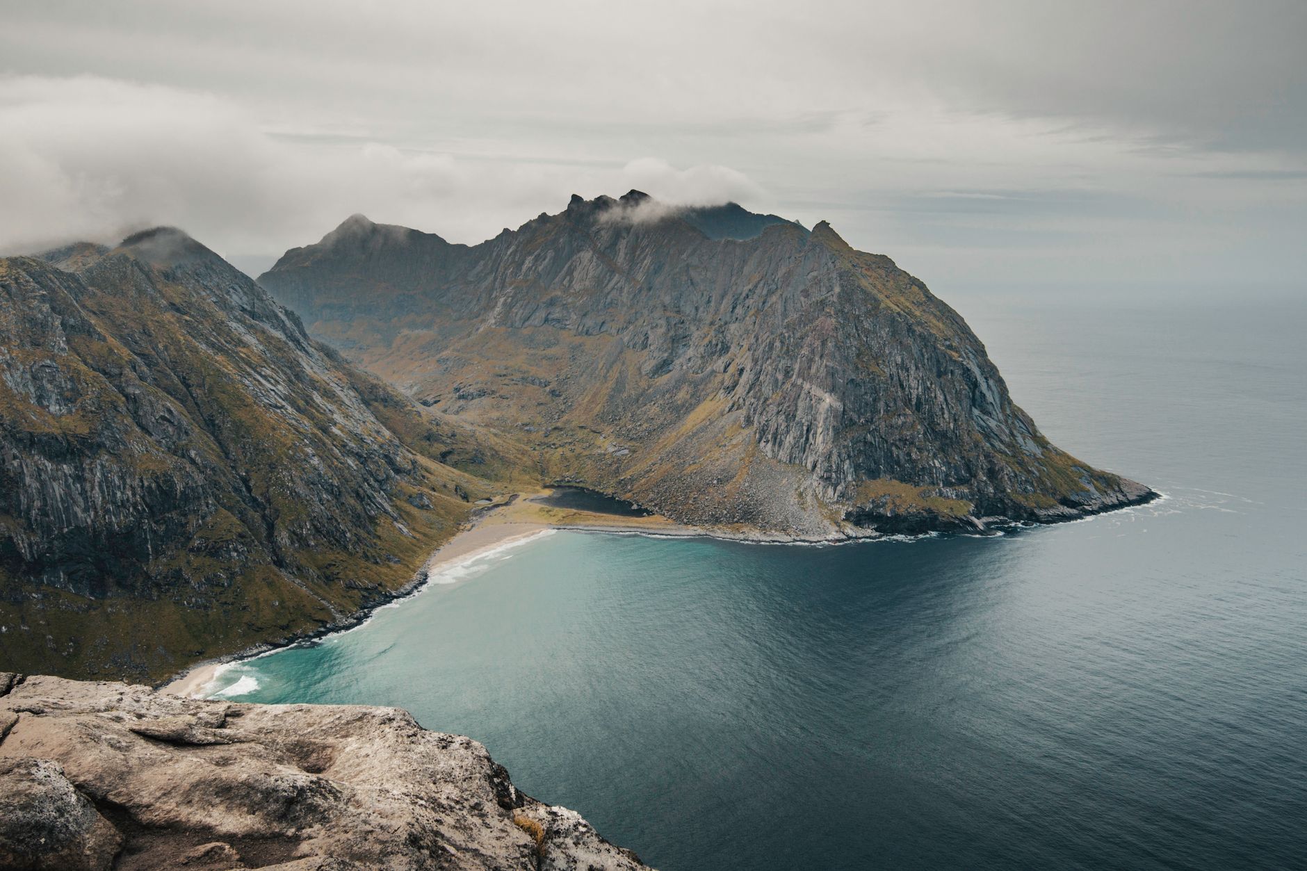 What is the Best Way to Invest 10,000 NOK in Norway? Uncover Hidden Gems