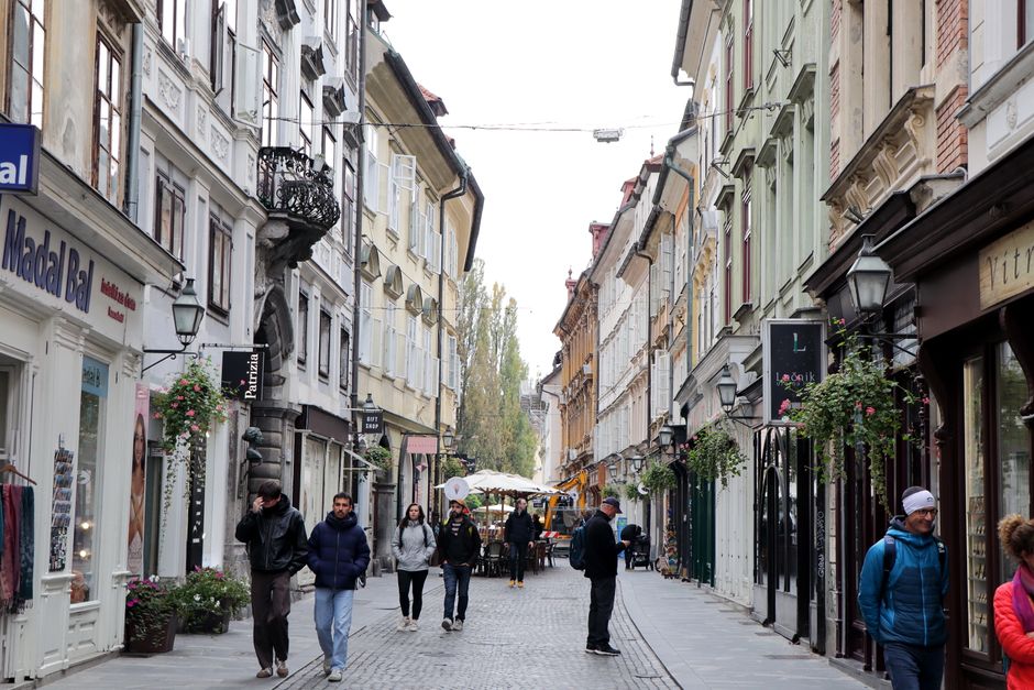 Druga Violina, Stari trg 21, Ljubljana, Slovenia