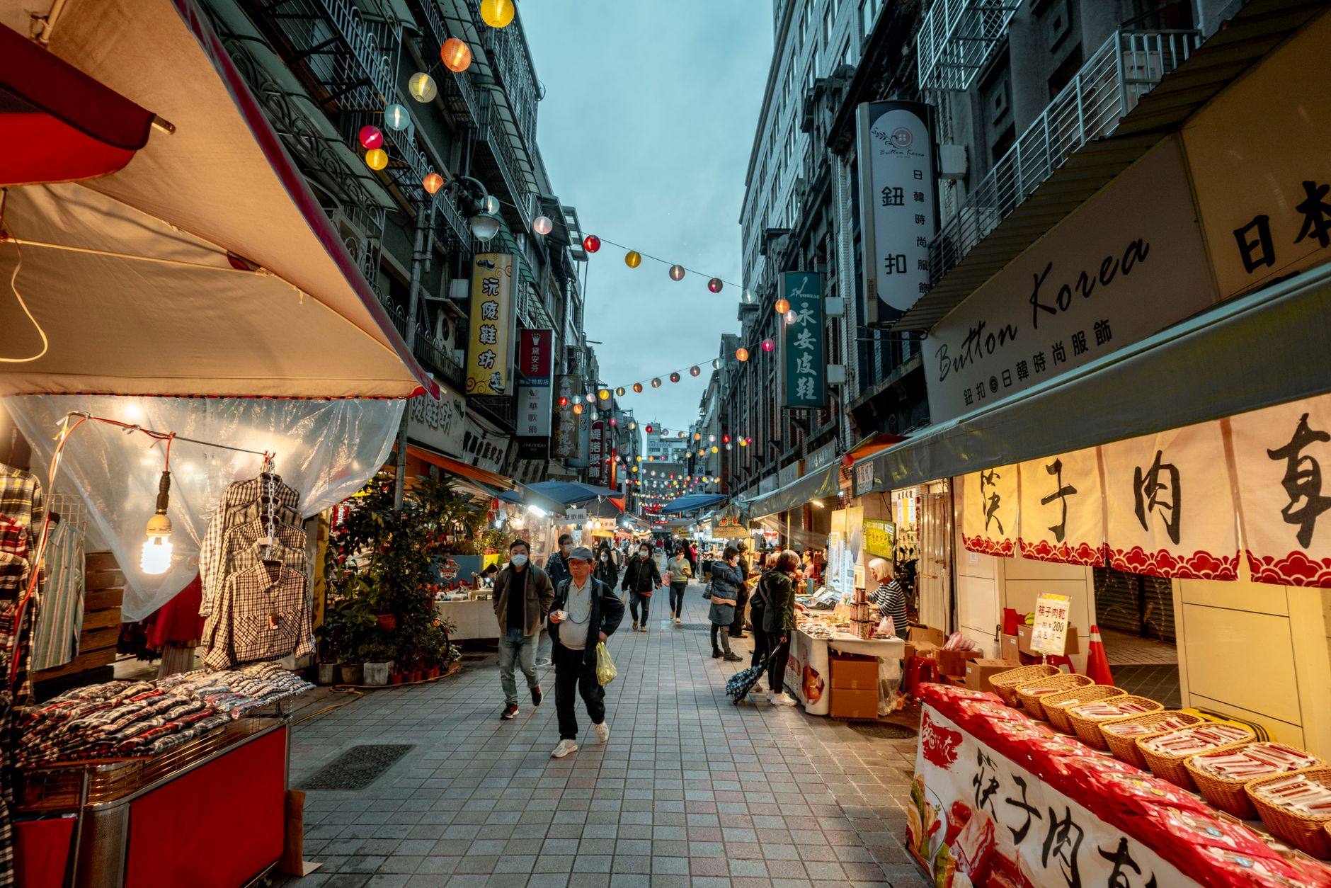 Where to Eat in London Like a Local, Budget-Friendly Bites Await