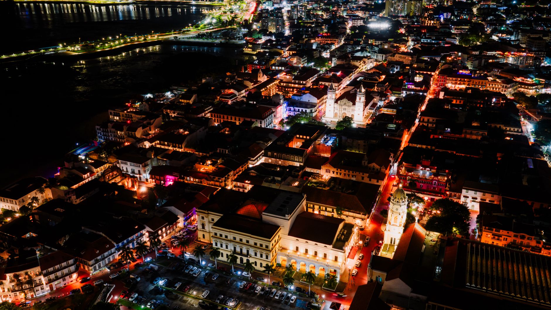 Which City Has The Best Nightlife For Young Professionals? 8 Gems